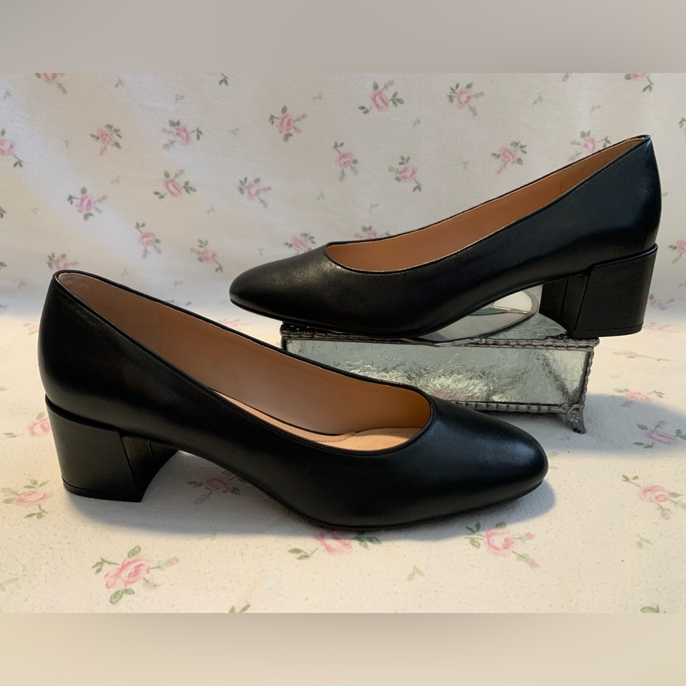 Cole Haan Black Leather Low Block Heel Pumps